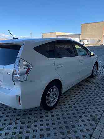 Toyota Prius v long Донецк