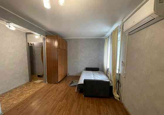 Сдаю однокомнатную квартиру 33.0 м² этаж 2/5 город Донецк, Ленинский район, улица Ионова Донецк