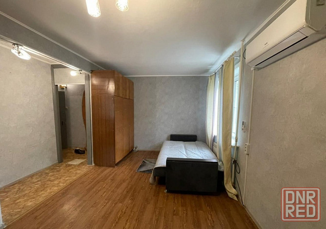 Сдаю однокомнатную квартиру 33.0 м² этаж 2/5 город Донецк, Ленинский район, улица Ионова Донецк - изображение 2