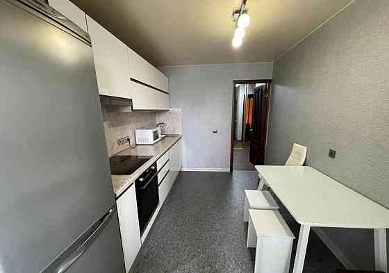 Сдаю однокомнатную квартиру 41.0 м² этаж 8/9 город Донецк, Пролетарский район, улица Раздольная Донецк