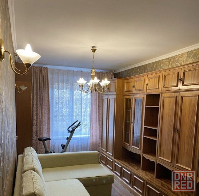 Сдаю двухкомнатную квартиру 45.0 м² этаж 4/9 город Донецк, Киевский район, улица Батищева, Донецк - изображение 3
