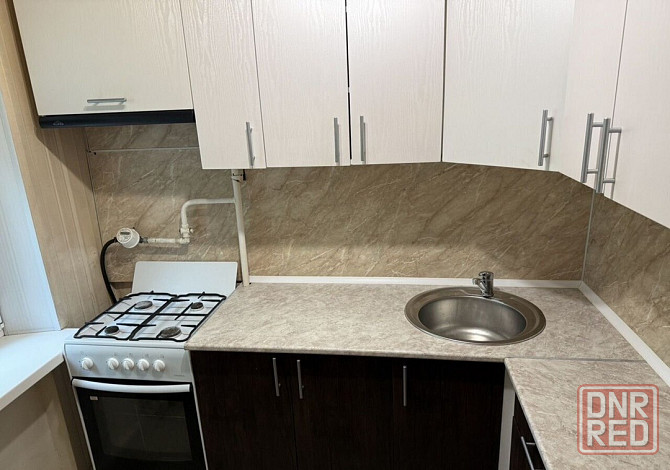 Сдаю однокомнатную квартиру 38.0 м² этаж 3/5 город Донецк, Ворошиловский район, Донецк - изображение 6