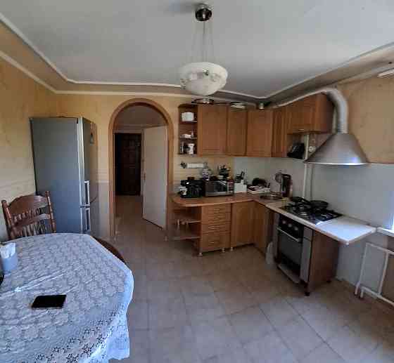 Продам 2-х комнатную квартиру, п.Черемушки Мариуполь