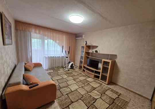 Сдаю двухкомнатную квартиру 56.0 м² этаж 4/5 город Донецк, Ворошиловский район Донецк