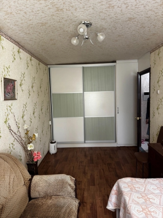 Продажа 2 комн. квартиры, кв-л Шахтёрский, ориентир Автомагазин Макеевка