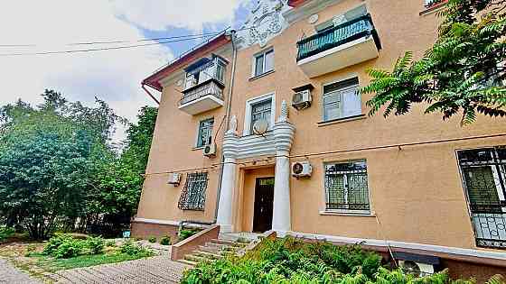 Продаётся просторная 4-комнатная квартира в Приморском районе г. Мариуполя! Мариуполь