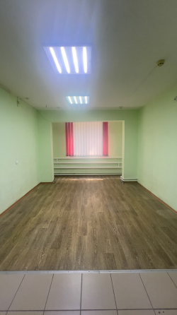 Аренда кабинета 22 кв.м. Макеевка, Советский район, п. Ханженково (ориентир универмаг) Макеевка