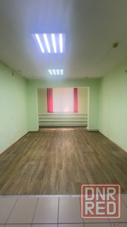 Аренда кабинета 22 кв.м. Макеевка, Советский район, п. Ханженково (ориентир универмаг) Макеевка - изображение 1