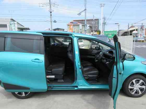 Toyota Sienta 1.5hyb CVT 2021 Донецк
