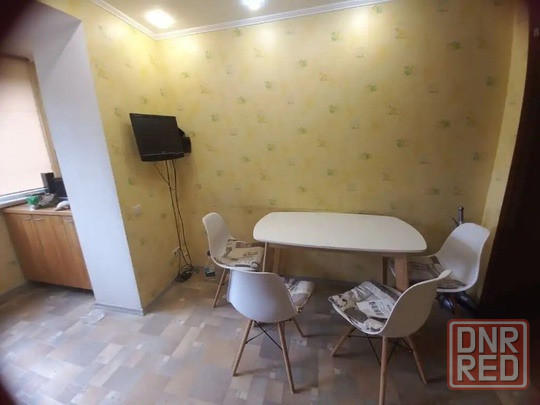 Сдам отличную 1-комнатную квартиру Кировский район Донецк - изображение 1