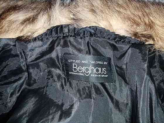 Продам шубу женскую Berghaus, натуральный мех Донецк