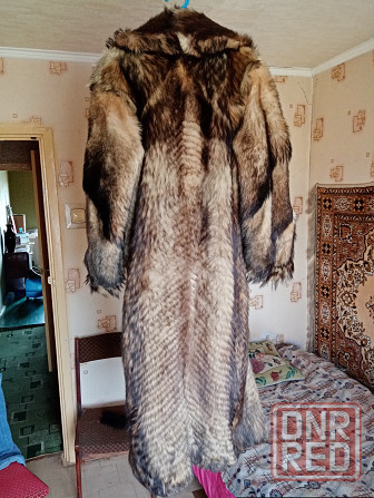 Продам шубу женскую Berghaus, натуральный мех Донецк - изображение 2