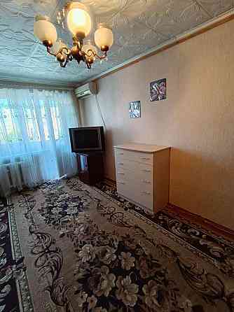 Сдам 1-к квартиру центр 6-й микрорайон Макеевка