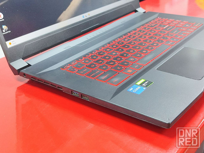 в идеальном состоянии msi katana 17,3 i5-11400h / 16gb / 512 ssd/ gtx1650 Донецк - изображение 3