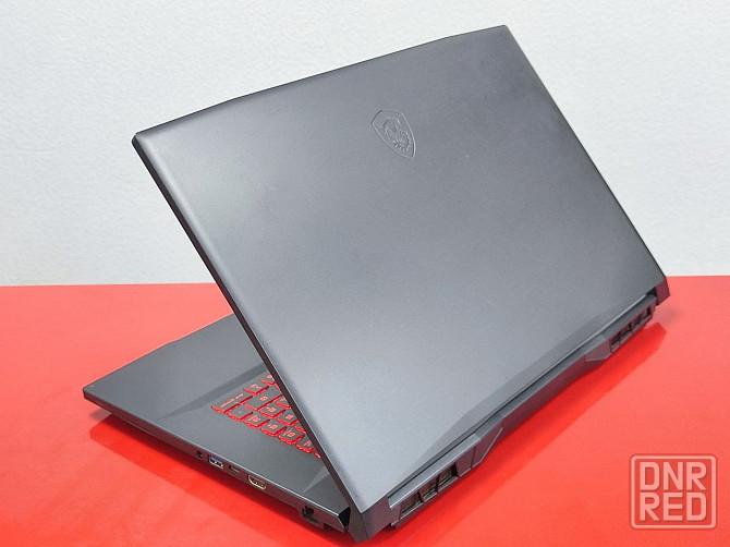в идеальном состоянии msi katana 17,3 i5-11400h / 16gb / 512 ssd/ gtx1650 Донецк - изображение 2