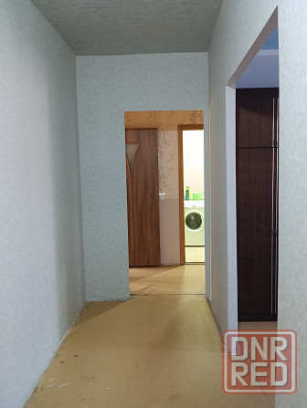 Продаётся 3-комн.квартира, 9/9, Макеевка, кв-л Шахтёрский Макеевка - изображение 2