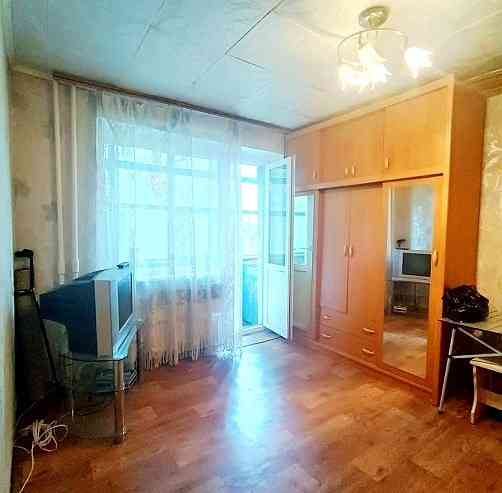 Продам 1к.кв-ру гостиничного типа. Кировский р-н. мкр. Текстильщик. Ориентир маг. бум. Донецк