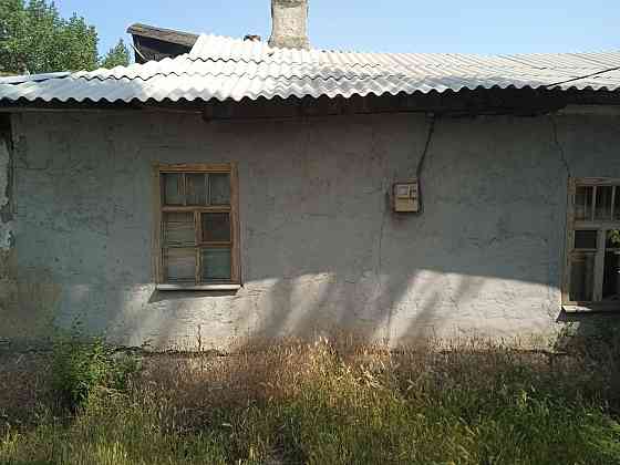 Продам 3 комнатную квартиру на земле в Ворошиловском районе Донецк