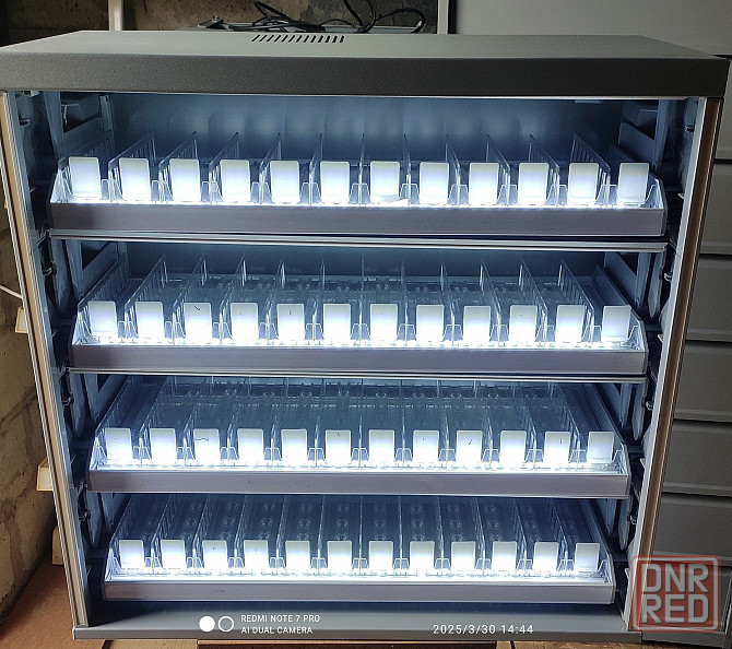 Продам сигаретный шкаф,витрину Луганск - изображение 4