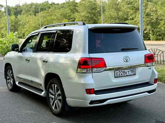 Toyota Land Cruizer LC200 Донецк