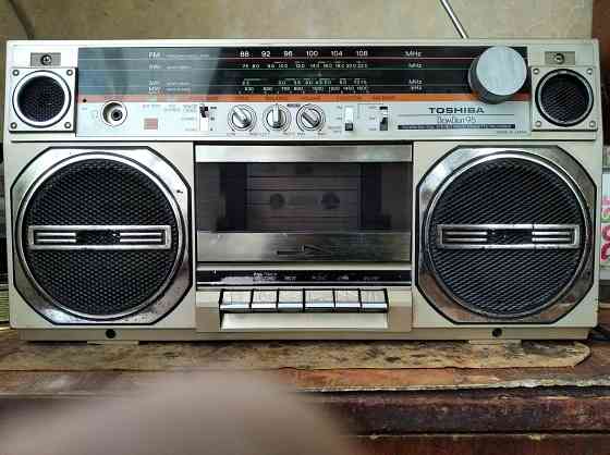 Магнитола Toshiba RT 95s Донецк