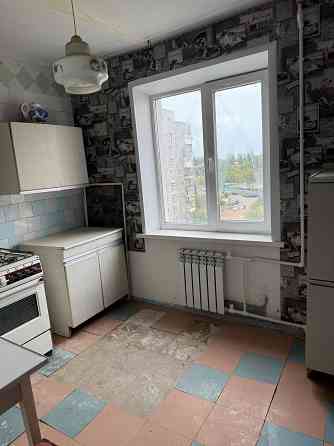 Продам 2км.кв Жовтневый район пр-кт Металлургов Кировский рынок Кафе Гуси лебеди Мариуполь