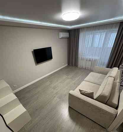 Сдаю двухкомнатную квартиру 44.0 м² , город Донецк, Ворошиловский район, улица Артёма, Главпочтамп Донецк