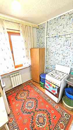 1-но комн. в жилом состоянии. Калининский рынок, б. Шевченко. Документы готовы. Донецк