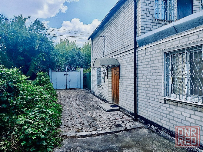 Продаётся 115 кв.м двухэтажный уютный и функциональный дом в г. Донецке, Куйбышевский район Донецк - изображение 1