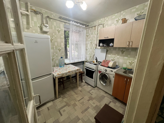 Продам 1 комнатная квартира Макеевка, Центр (ориентир Налоговая/Цветочный рынок Макеевка