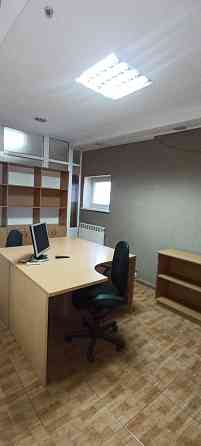 Сдам офис 350 м² Ленинский р-н. Отдельностоящее здание. Ремонт Мебель Автономное отопление. Парковка Донецк