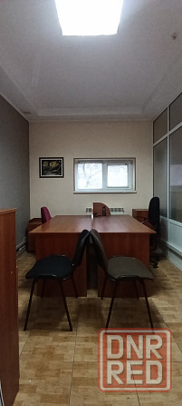 Сдам офис 350 м² Ленинский р-н. Отдельностоящее здание. Ремонт Мебель Автономное отопление. Парковка Донецк - изображение 6