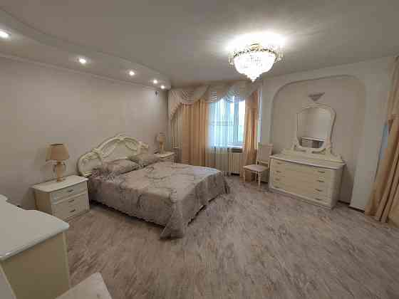 2-к. квартира, 74 м², 1/9 эт. Донецк