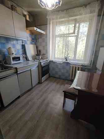 Сдам 2 к.кв. на Путиловском рынке, Партизанский пр., разд.комнаты,есть всё необходимое Донецк