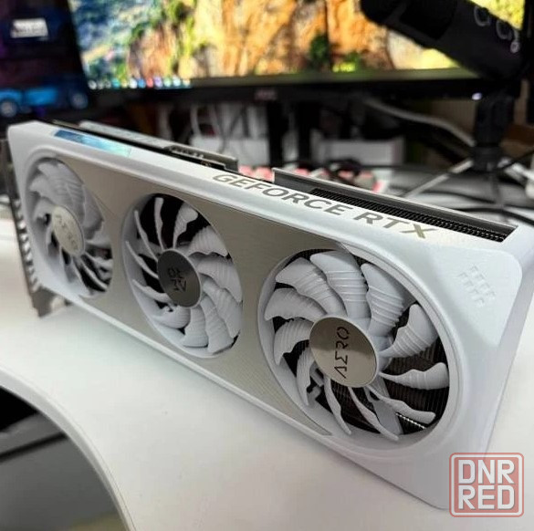 Видеокарта NVIDIA GeForce RTX 4060 (8Gb GDDR6) Gigabyte Aero OC Донецк - изображение 1