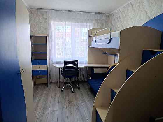 Сдам 3к кв на п.коммунаров Донецк