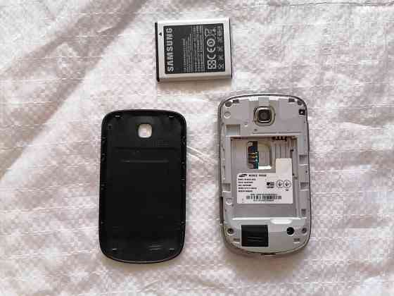 Мобильный телефон Samsung mini GT - S5570. Стаханов
