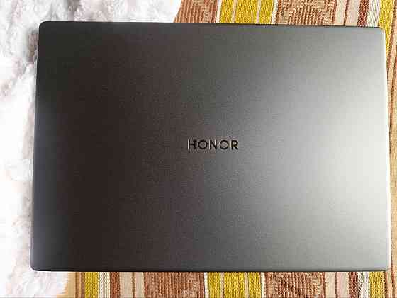 16" Ноутбук Honor MagicBook X16 2024, BRN-F56, Intel Core i5 12450H, RAM 16Гб, SSD 512Гб, Windows 11 Донецк