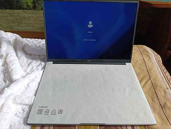 16" Ноутбук Honor MagicBook X16 2024, BRN-F56, Intel Core i5 12450H, RAM 16Гб, SSD 512Гб, Windows 11 Донецк