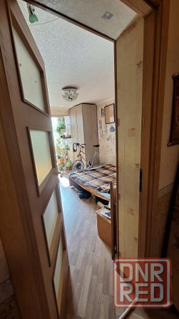 Продается трехкомнатная квартира в Буденновском районе, ул.230-й Стрелковой дивизии Донецк - изображение 2