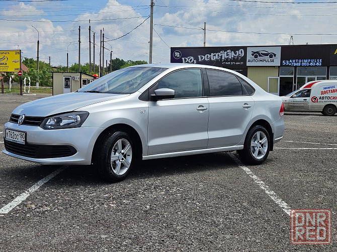 Volkswagen Polo Sedan Макеевка - изображение 1