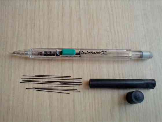 Карандаш pentel techniclick 0.5 стержни, ластик-резинка. япония Донецк