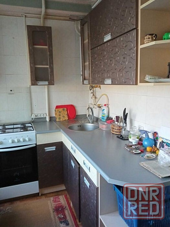 Продается 2 - х комнатная квартира, пл. Петровского Донецк - изображение 1