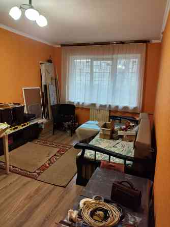 Продам 1-комн. Театральный Донецк