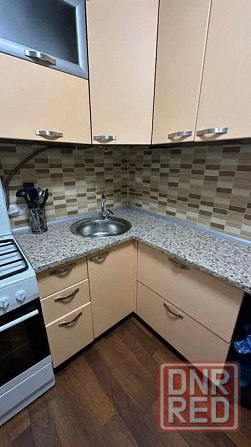 Сдаю двухкомнатную квартиру 44.0 м² , город Донецк, Ворошиловский район, улица Артёма, Главпочтамт Донецк - изображение 2