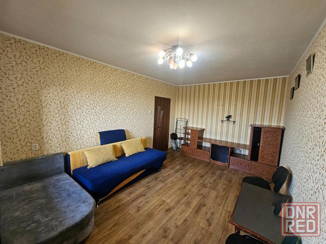 Продается двухкомнатная квартира в Центрально-городском районе, пл.Грибиниченко Макеевка - изображение 1