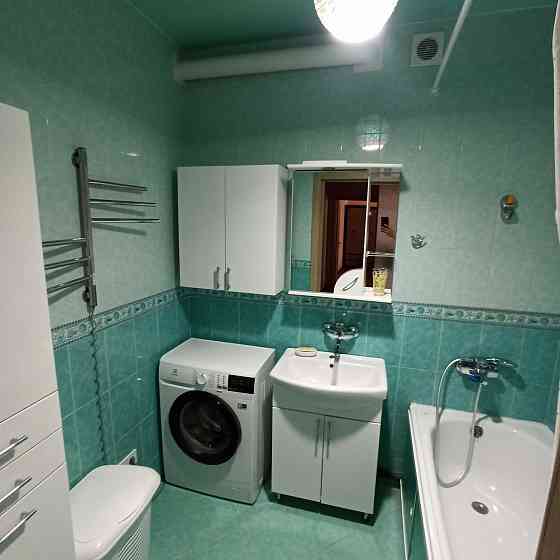 2к квартира, Центральный р-н, площадь Кирова. Мариуполь