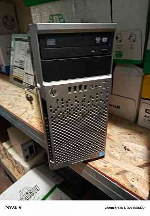 Продаю сервер HP ProLiant ML310e Gen8 Макеевка