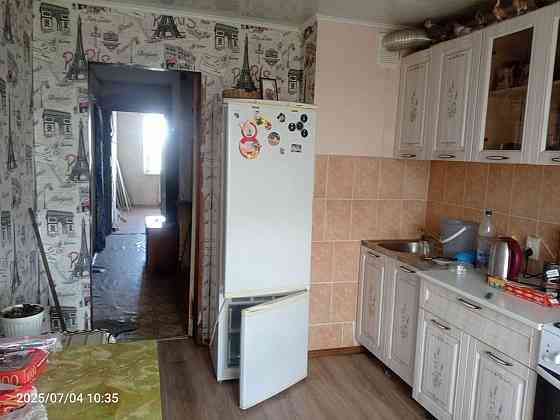 продам 3-х комнатную квартиру Дебальцево Дебальцево