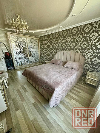 Продаётся 3х ком. квартира с большой гостинной в Буденновском р-не, пл. Буденного Донецк - изображение 2